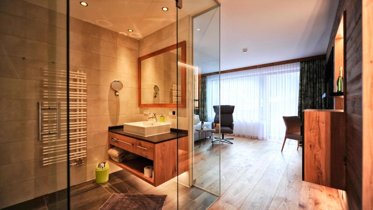 Hotel Garni Stefanie Ишгъл Екстериор снимка